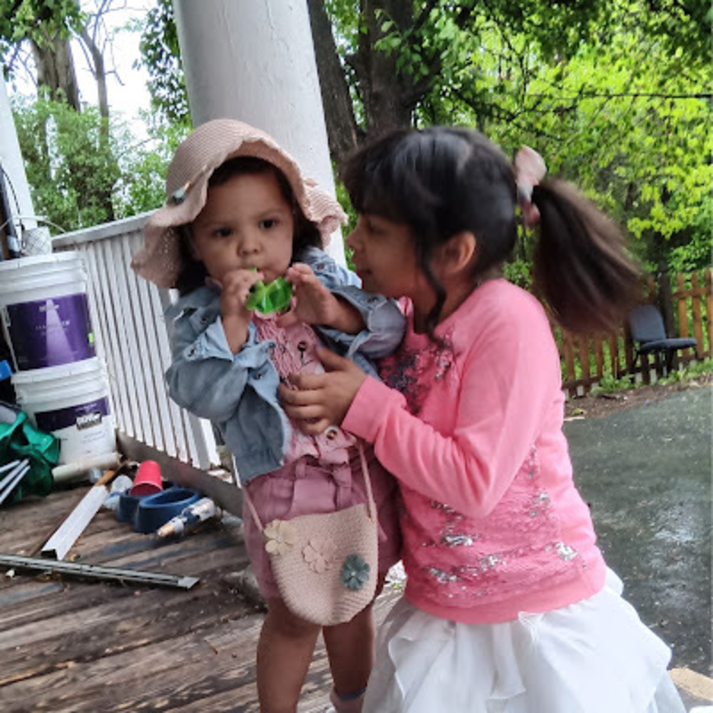 Meet your Posher, Miriam